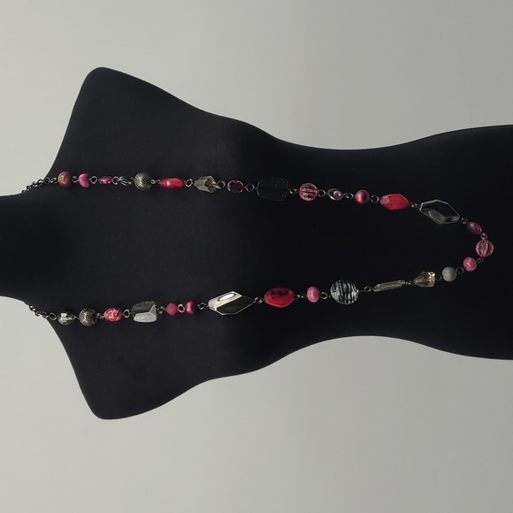 Magenta/Gunmetal Gray Necklace -22" - Picture 1 of 6